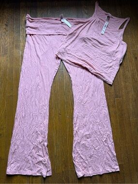 New With Tags,Victoria's Secret Pale Pink Ribbed Tank Top and pants set